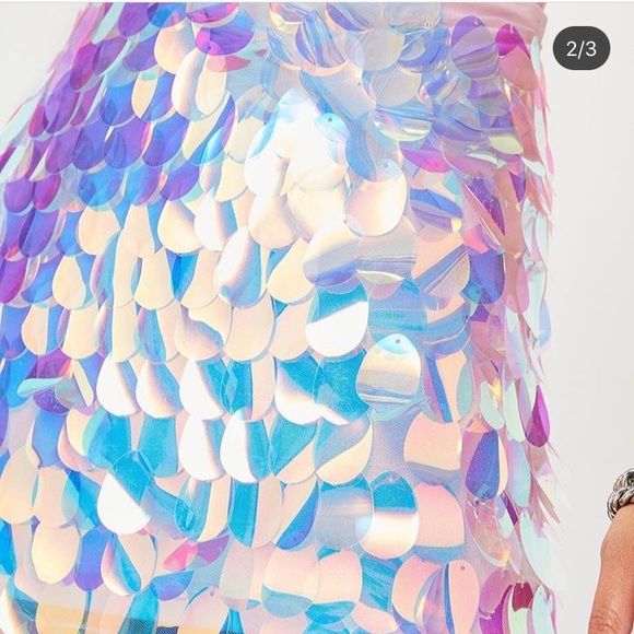 NWT Missguided Large Sequin iridescent Skirt - Picture 3 of 4